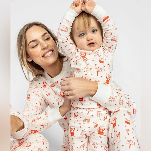 NWT Smaller Things Goodnight, North Pole Pajamas size 8 - Picture 4 of 4